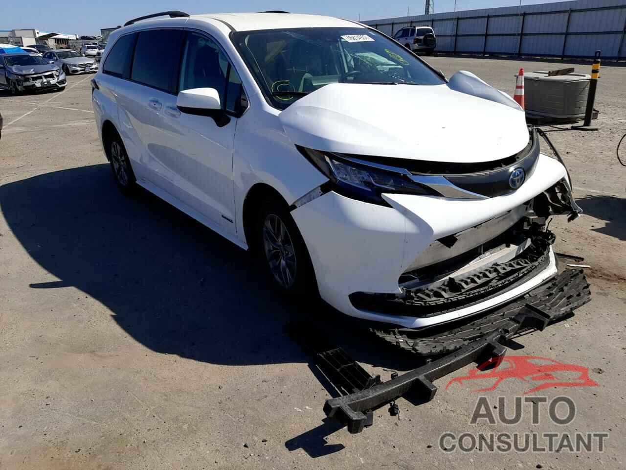 TOYOTA SIENNA 2021 - 5TDKRKEC9MS006492