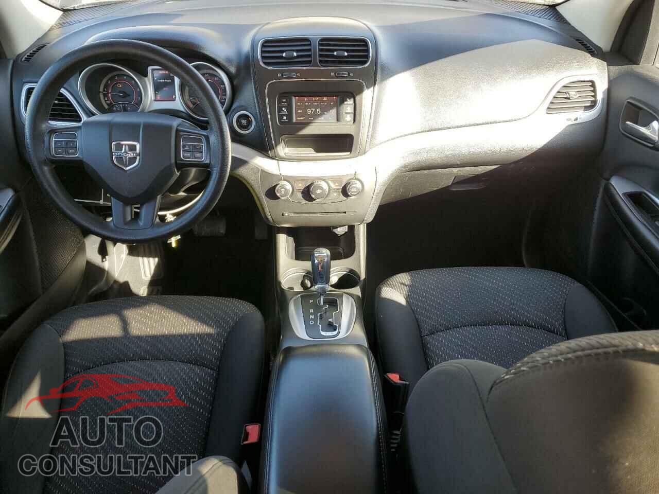 DODGE JOURNEY 2015 - 3C4PDCBG1FT726539