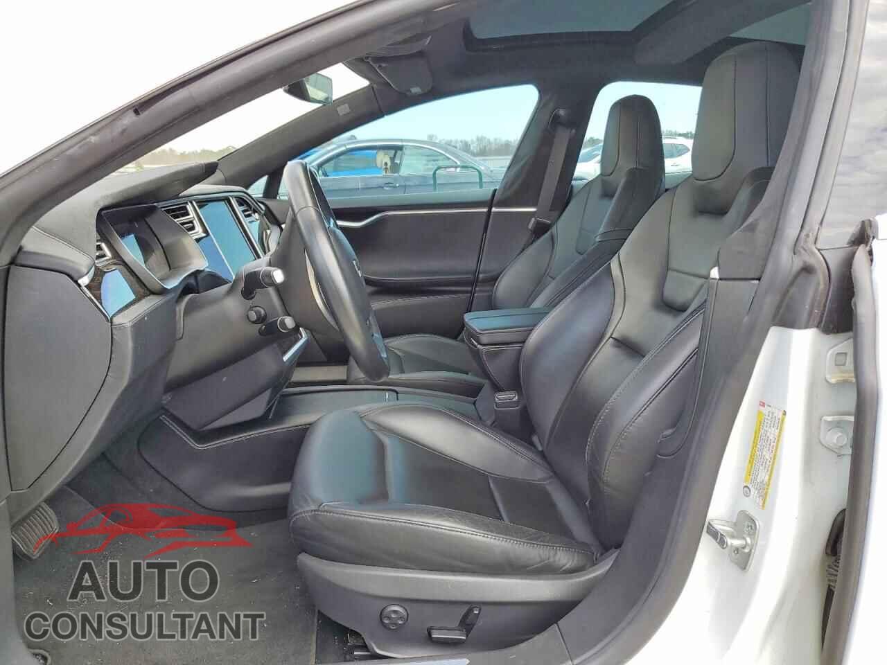 TESLA MODEL S 2016 - 5YJSA1E2XGF155947