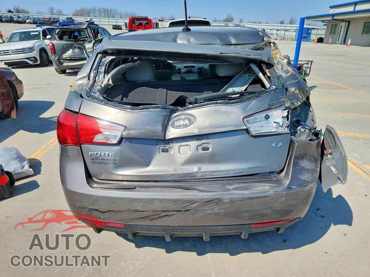 KIA FORTE 2013 - KNAFU5A23D5656016