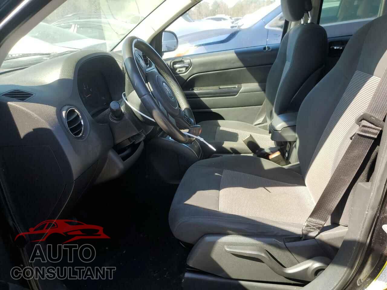 JEEP COMPASS 2011 - 1J4NF1FB2BD212455