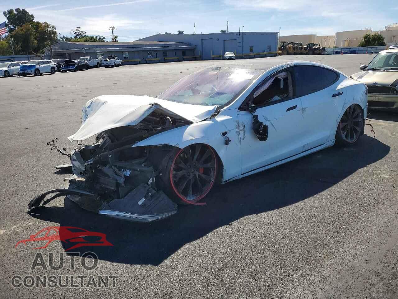 TESLA MODEL S 2018 - 5YJSA1E25JF247913