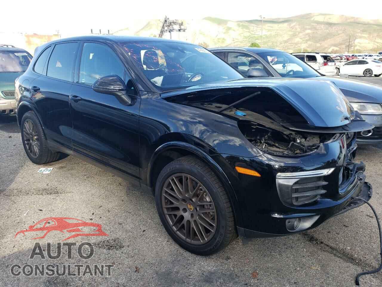 PORSCHE CAYENNE 2017 - WP1AA2A24HKA86649