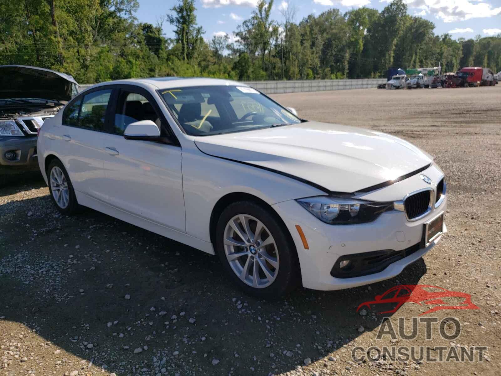 BMW 3 SERIES 2017 - WBA8A3C56HK691444