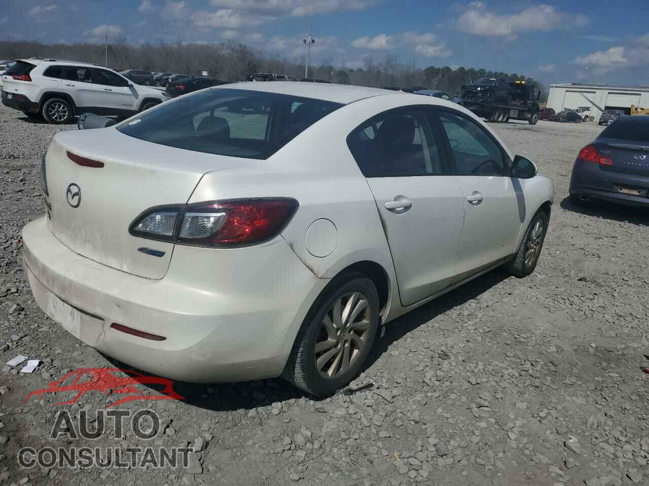 MAZDA 3 2012 - JM1BL1V77C1595584