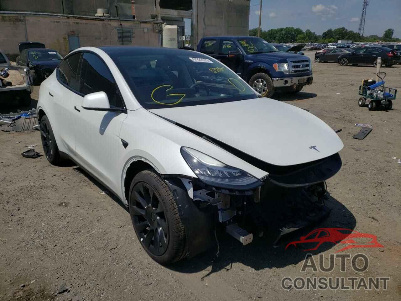 TESLA MODEL Y 2021 - 5YJYGDEE1MF278634