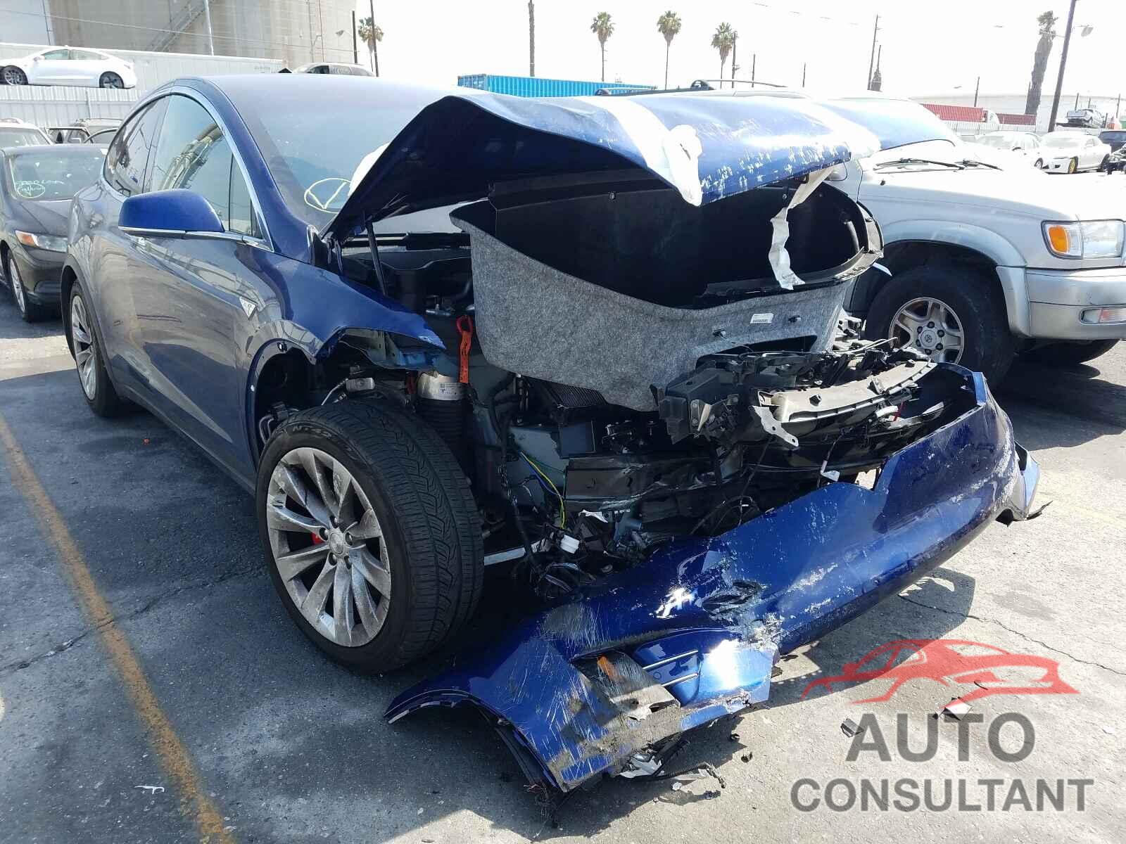 TESLA MODEL X 2016 - 5YJXCAE41GF007056