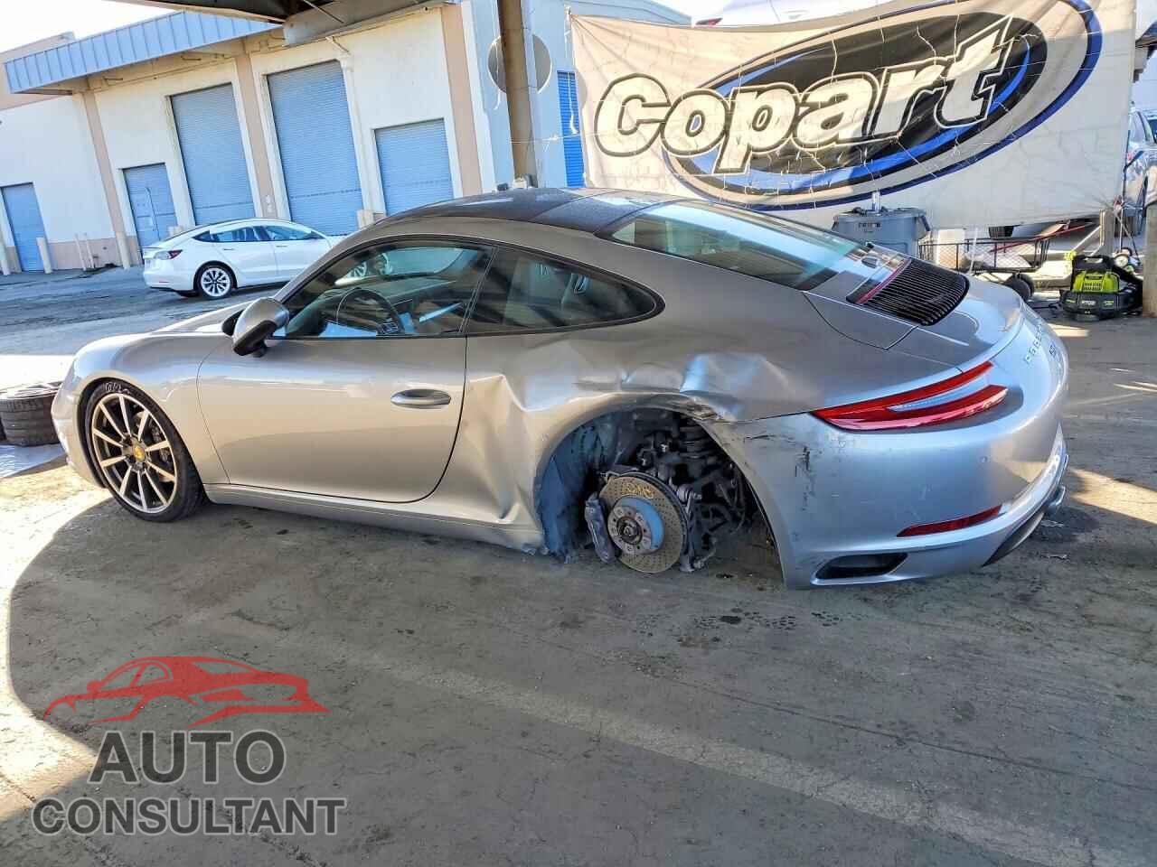 PORSCHE 911 2018 - WP0AA2A92JS105980