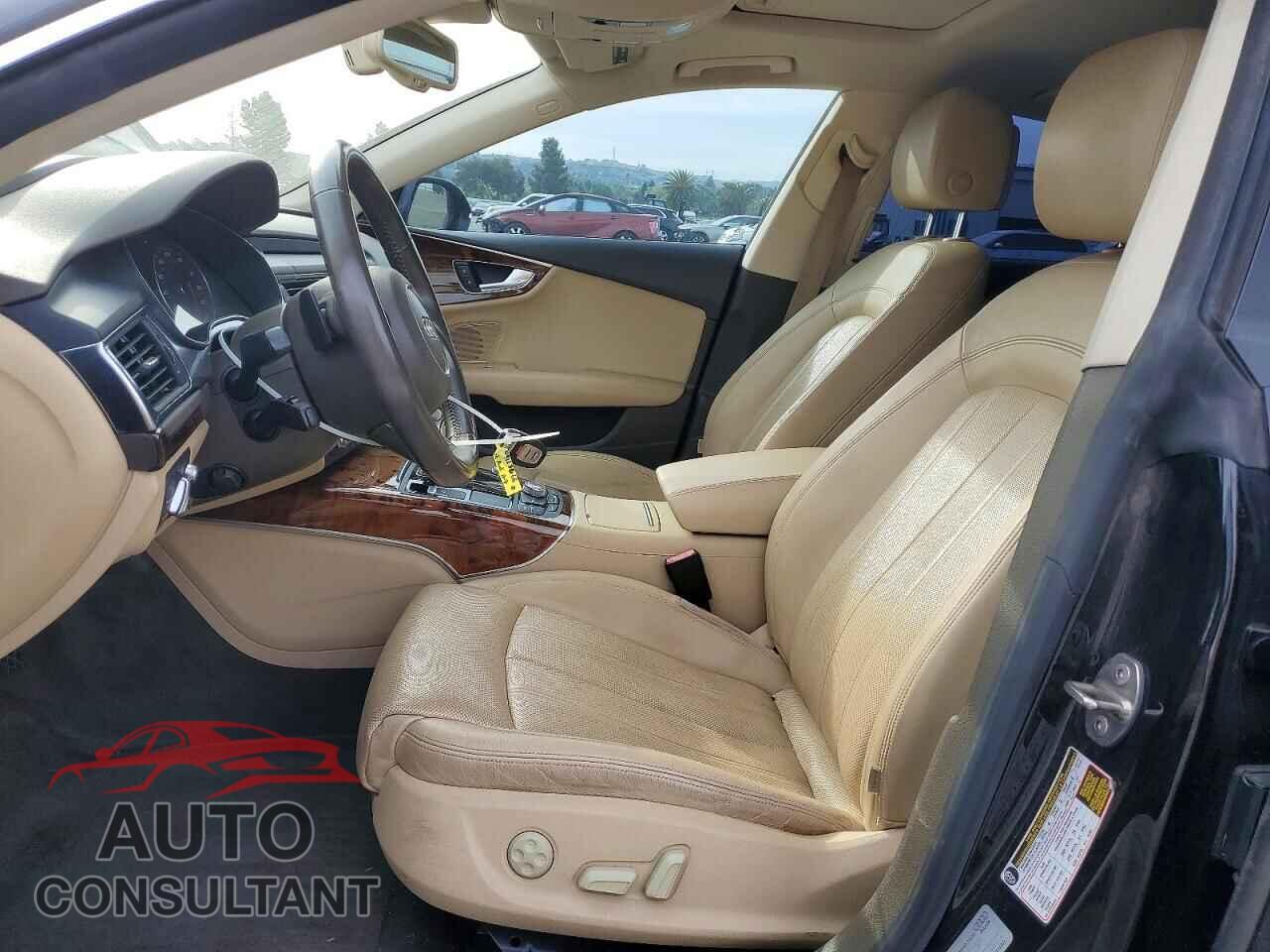 AUDI A7 2012 - WAUWGAFC0CN039124