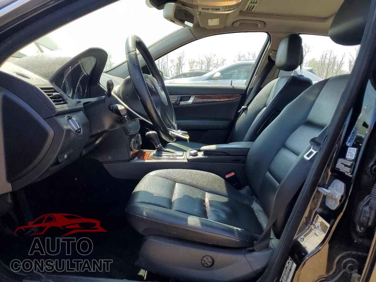 MERCEDES-BENZ C-CLASS 2010 - WDDGF8BB3AF470408