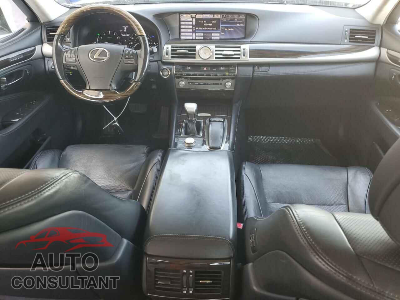 LEXUS LS460 2013 - JTHBL5EF4D5124323