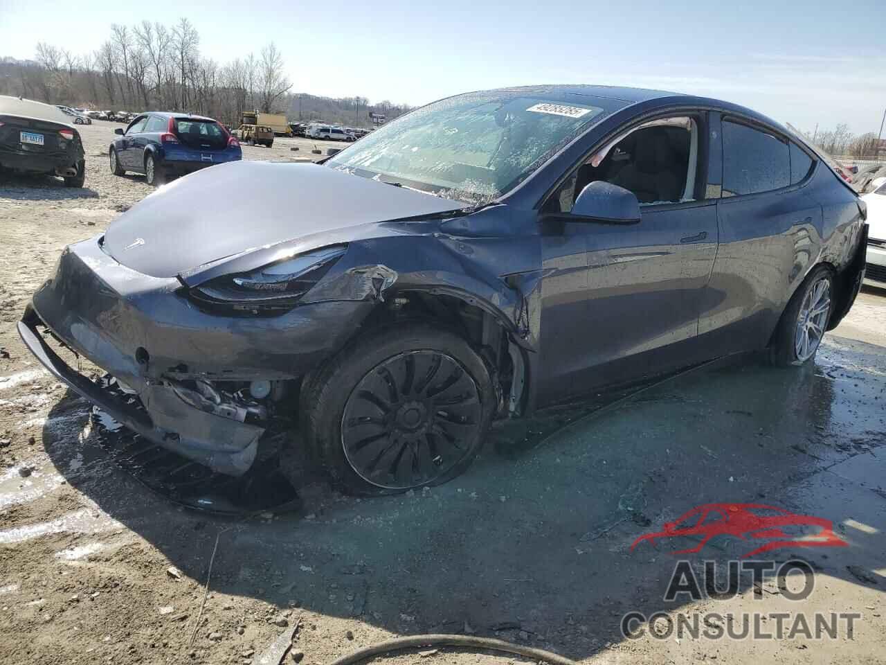 TESLA MODEL Y 2023 - 7SAYGDEE7PF822934