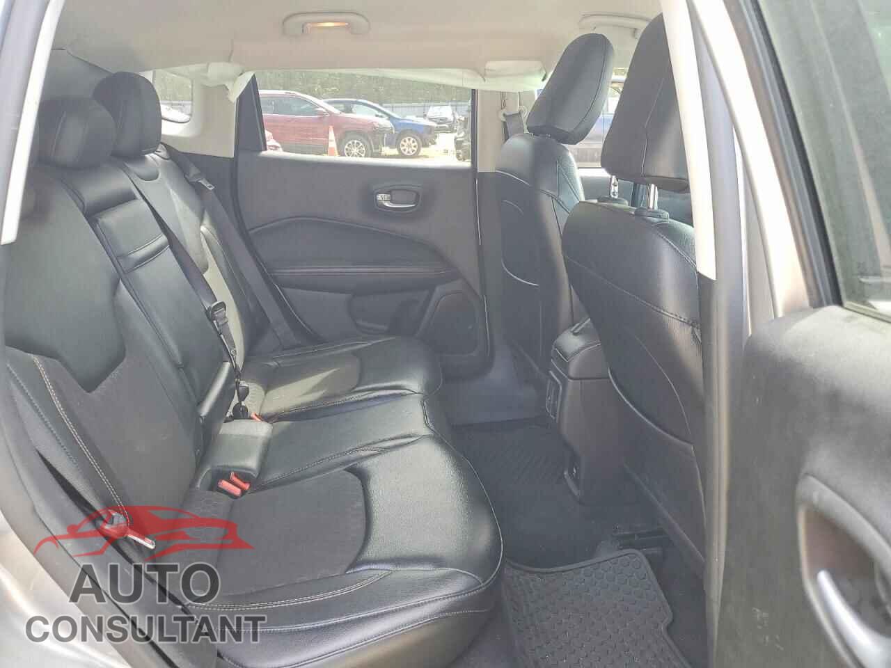 JEEP COMPASS 2017 - 3C4NJCBB2HT658758