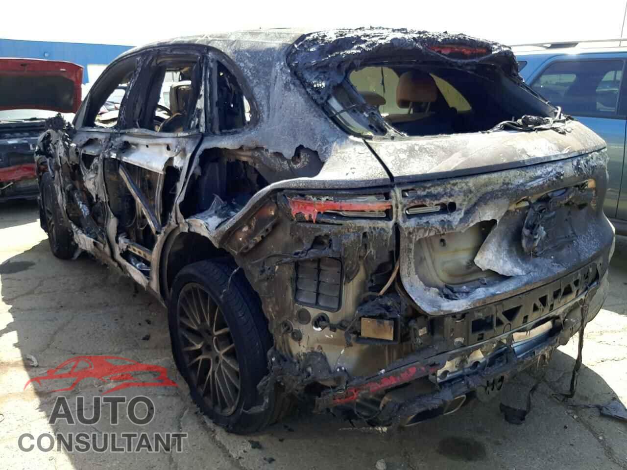 PORSCHE CAYENNE 2021 - WP1AA2AY4MDA09184