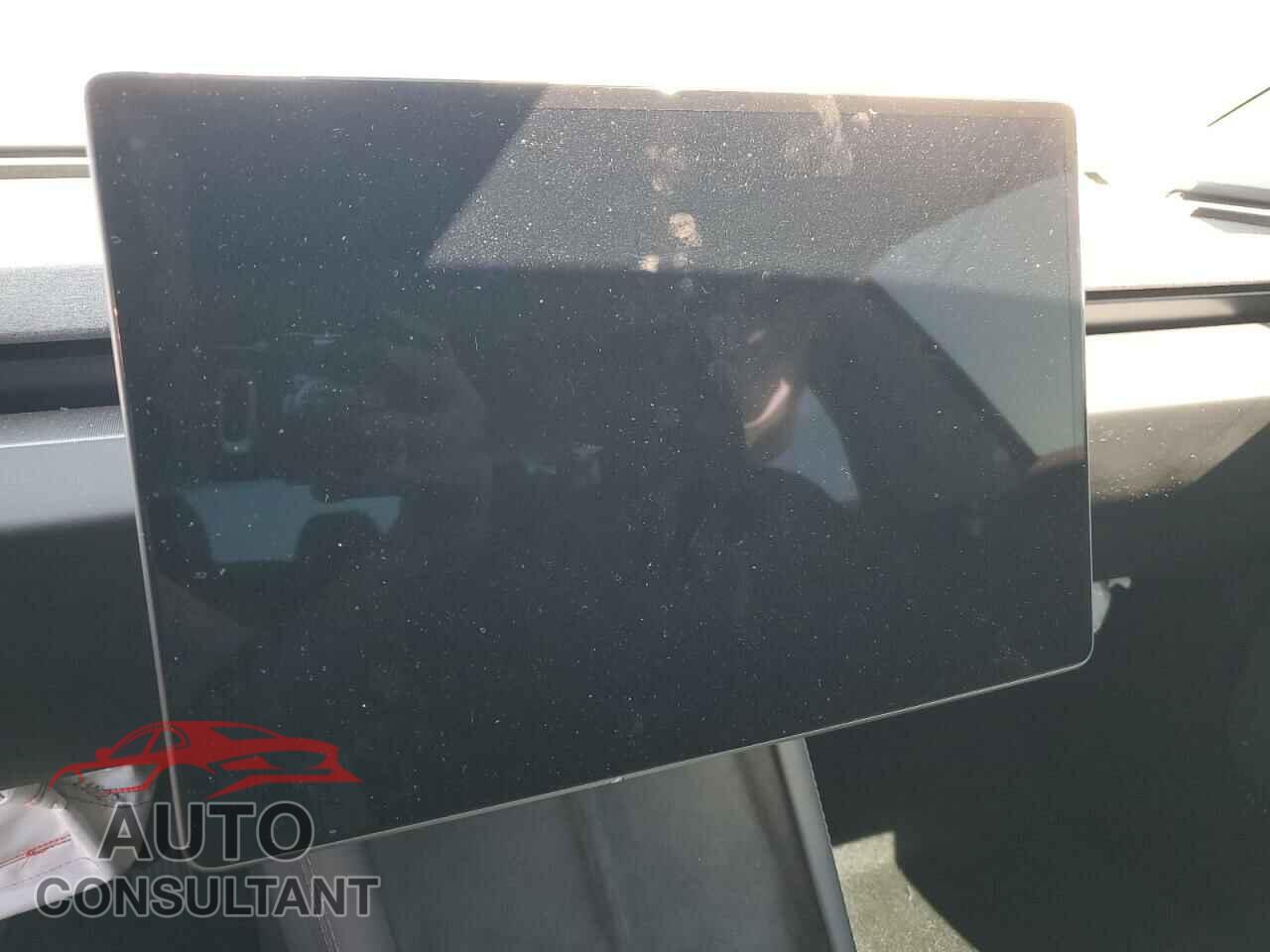TESLA MODEL 3 2024 - 5YJ3E1EA2RF727502