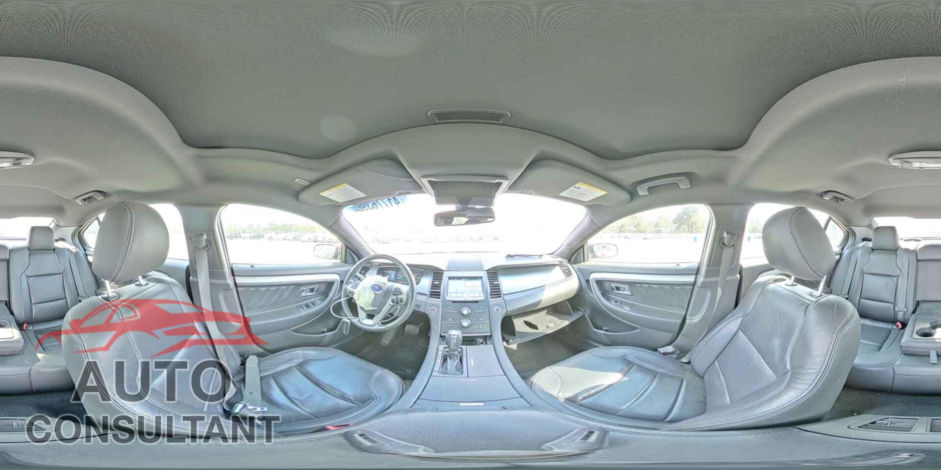 FORD TAURUS 2017 - 1FAHP2E85HG127375