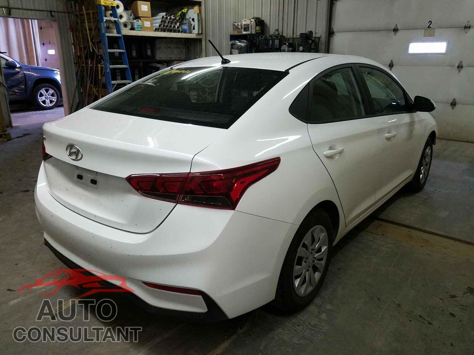 HYUNDAI ACCENT 2021 - 3KPC24A66ME131268