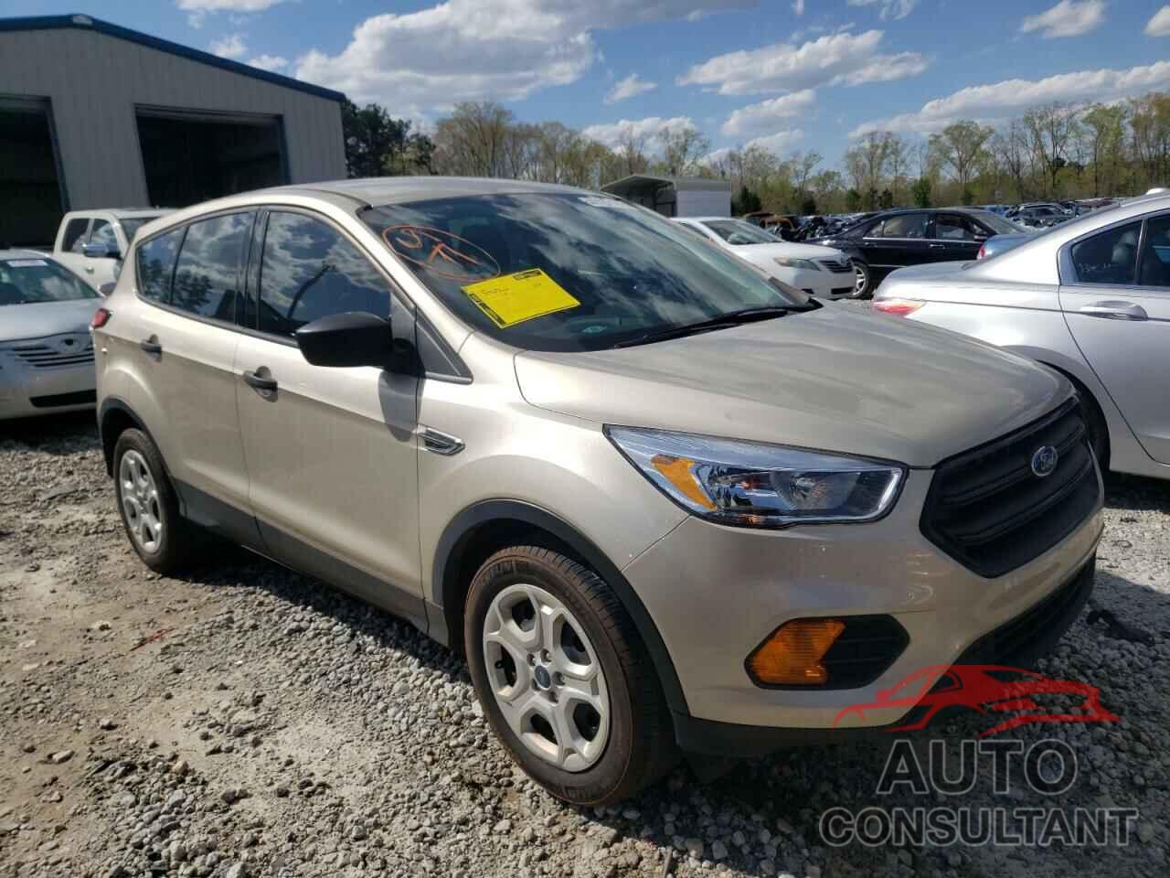 FORD ESCAPE 2017 - 1FMCU0F7XHUC42414