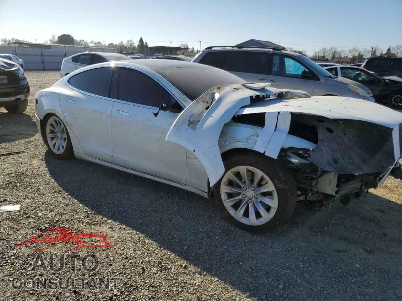 TESLA MODEL S 2018 - 5YJSA1E26JF273534