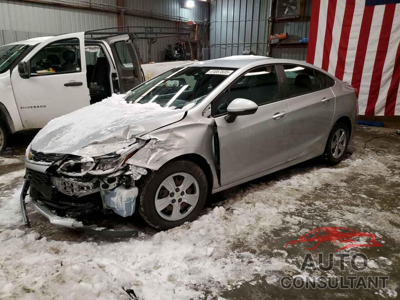 CHEVROLET CRUZE 2018 - 1G1BC5SM0J7145408