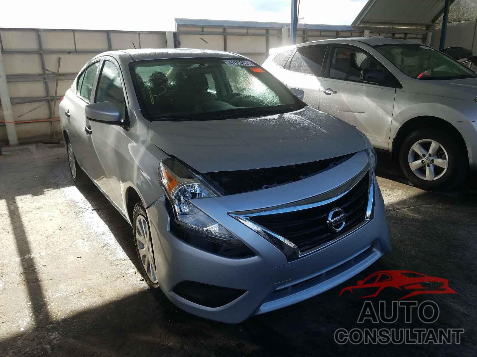 NISSAN VERSA 2018 - 3N1CN7AP6JL827804