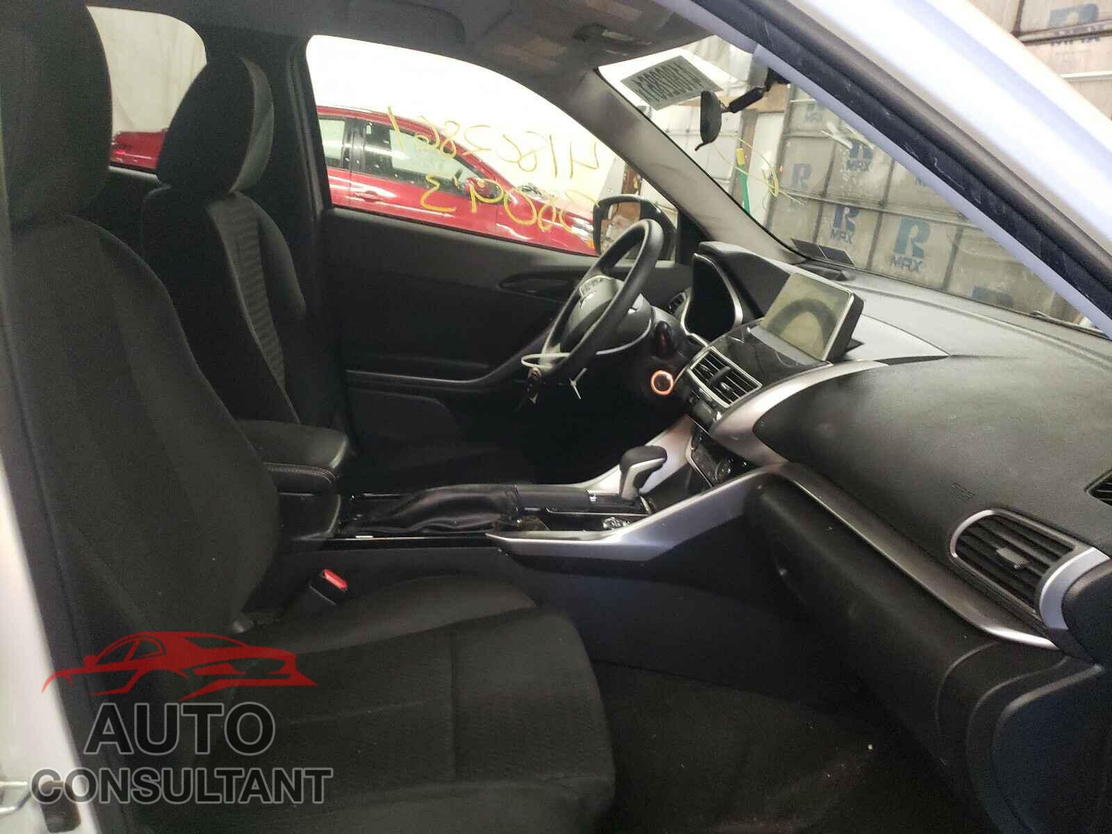MITSUBISHI ECLIPSE 2019 - JA4AT4AA9KZ002039