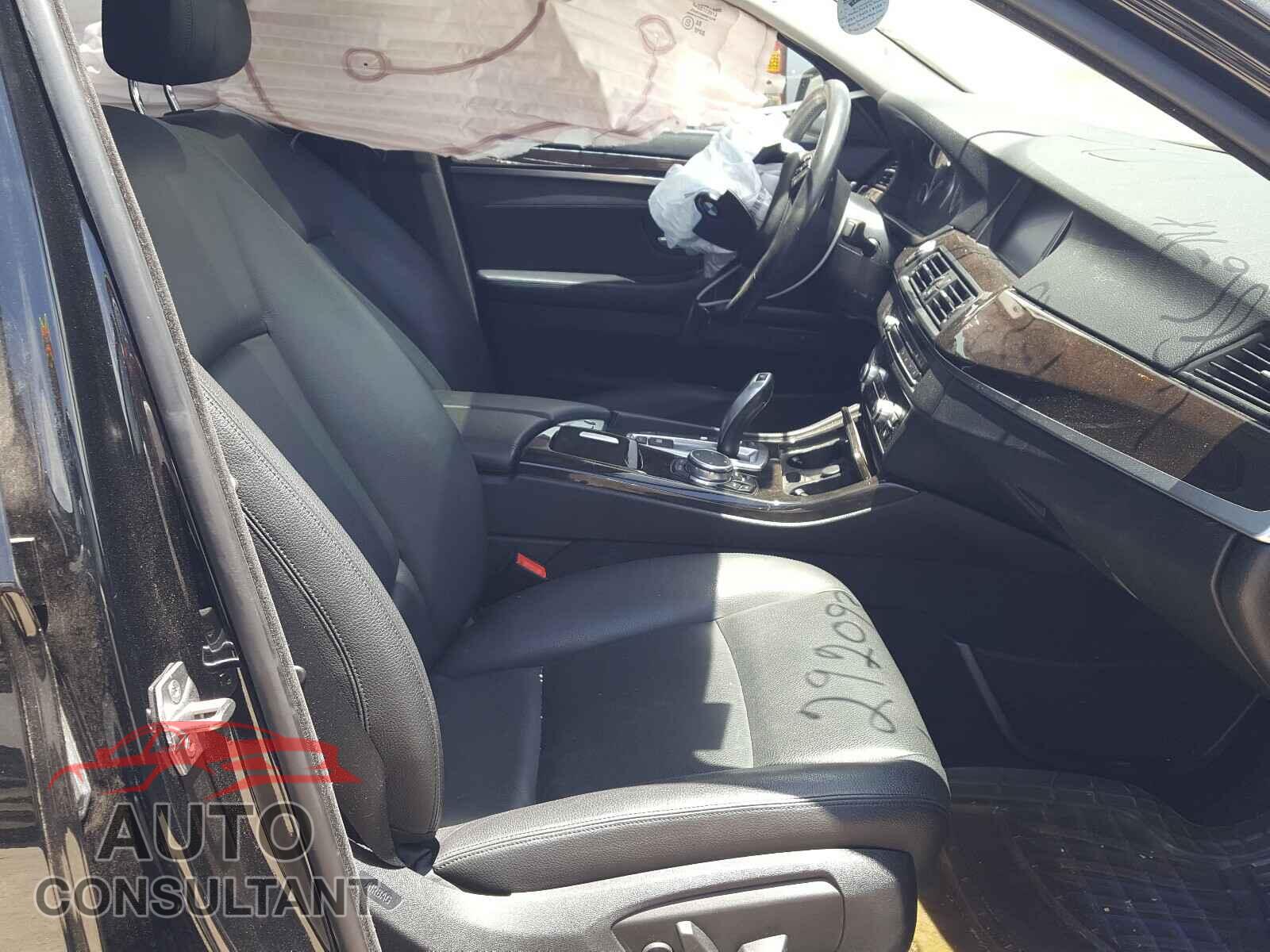 BMW 5 SERIES 2015 - WBA5B1C56FD921778