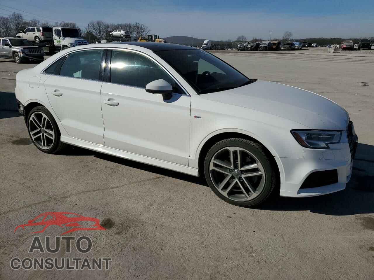 AUDI A3 2018 - WAUGUGFF8J1026054