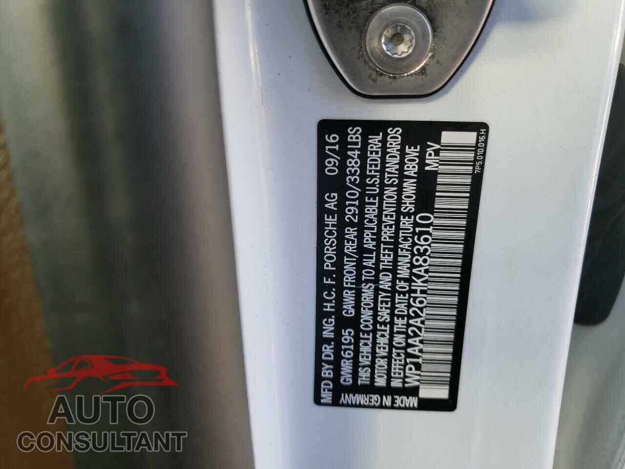 PORSCHE CAYENNE 2017 - WP1AA2A26HKA83610