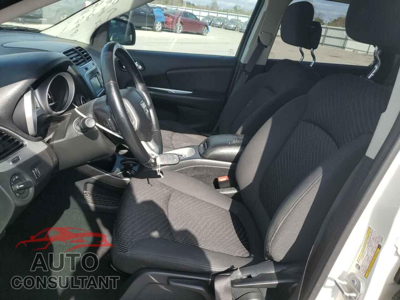 DODGE JOURNEY 2018 - 3C4PDCAB5JT448016
