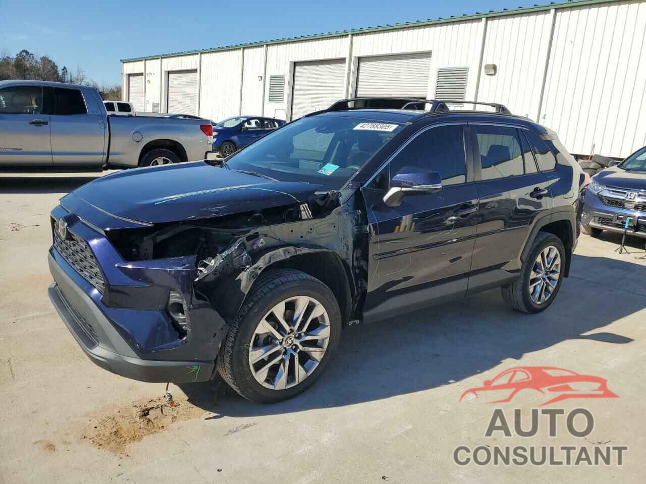 TOYOTA RAV4 2021 - 2T3C1RFV2MW136939