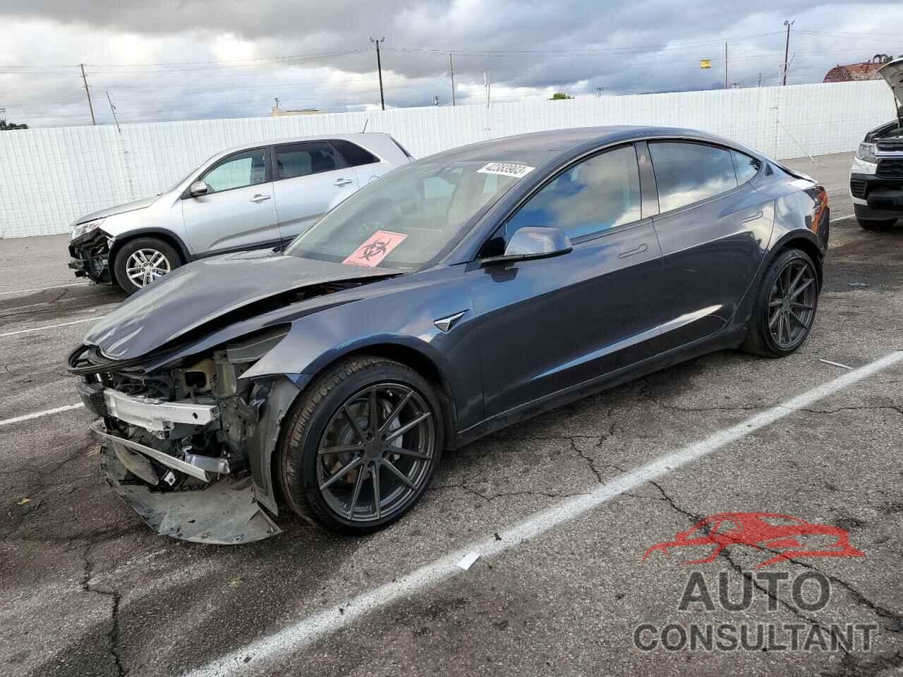 TESLA MODEL 3 2018 - 5YJ3E1EB2JF093282