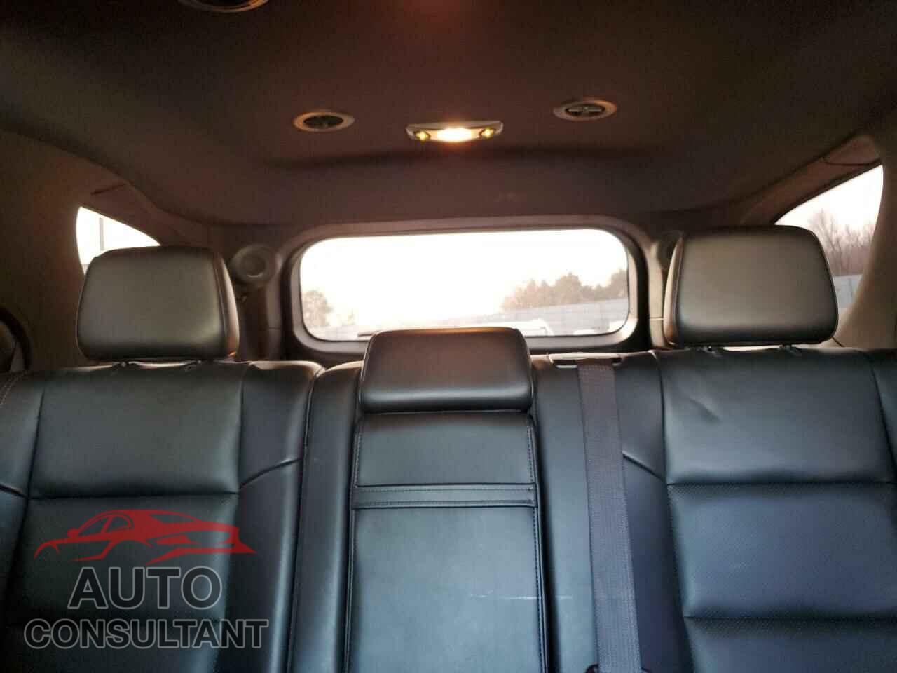 DODGE DURANGO 2023 - 1C4SDHCT2PC553453