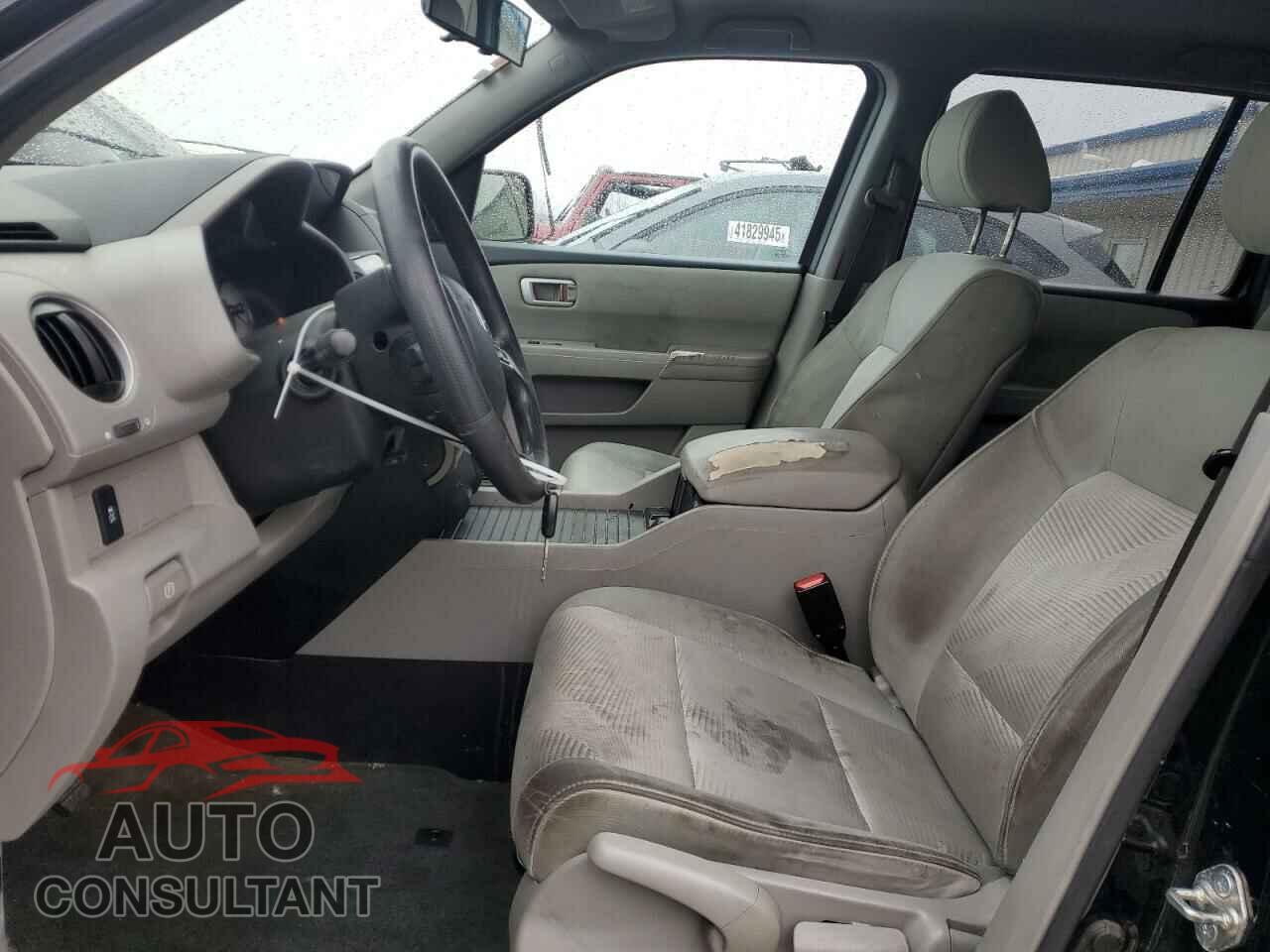 HONDA PILOT 2015 - 5FNYF4H26FB044478