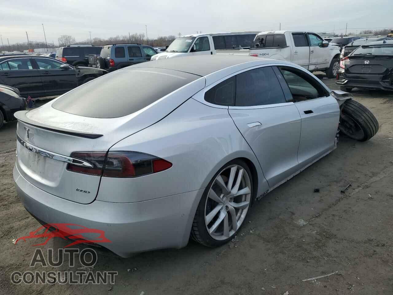 TESLA MODEL S 2017 - 5YJSA1E26HF185111