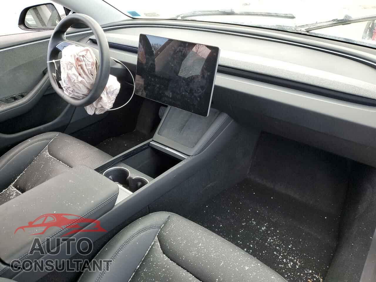 TESLA MODEL 3 2024 - 5YJ3E1EAXRF766046