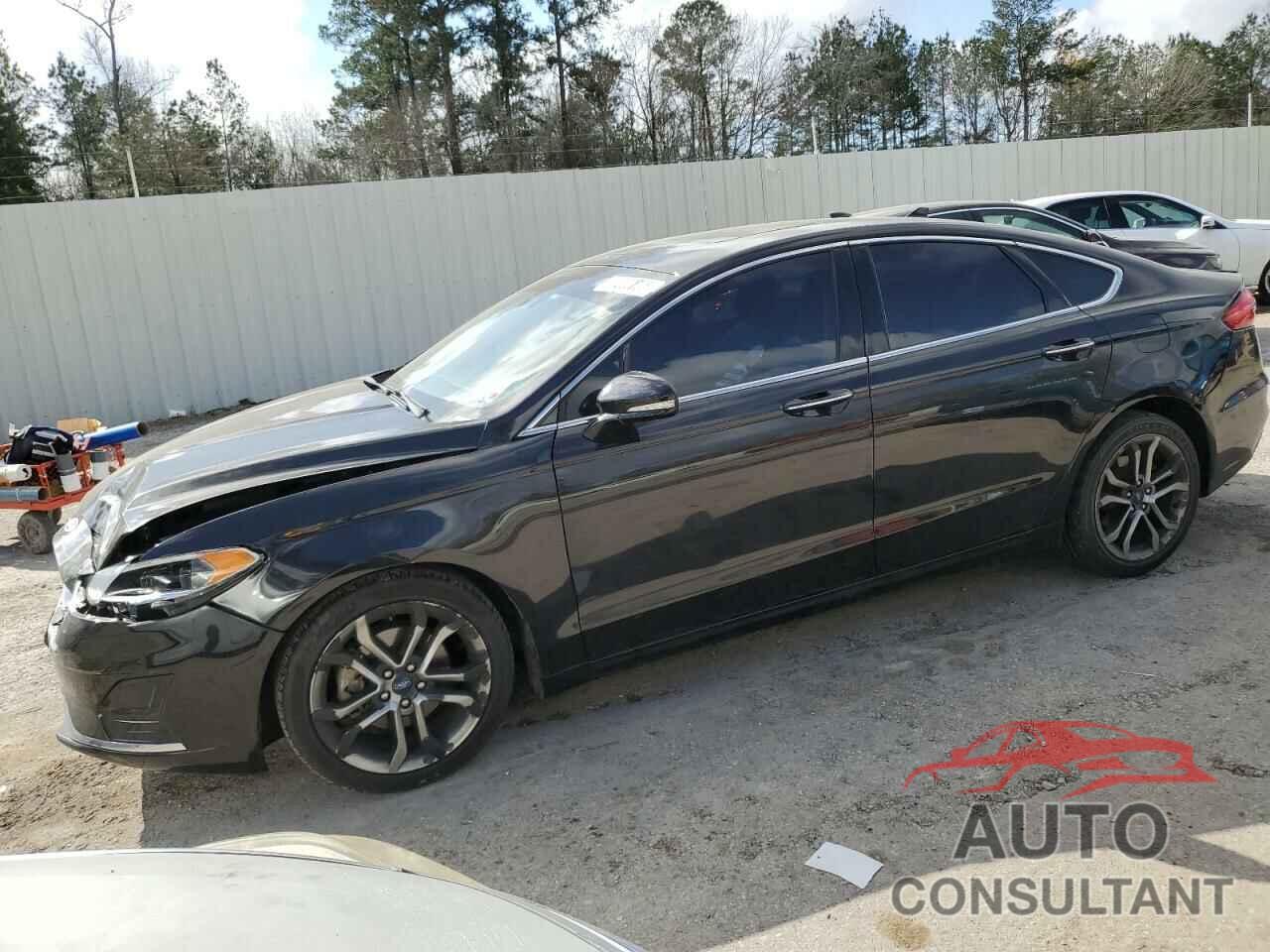 FORD FUSION 2019 - 3FA6P0CD4KR237118