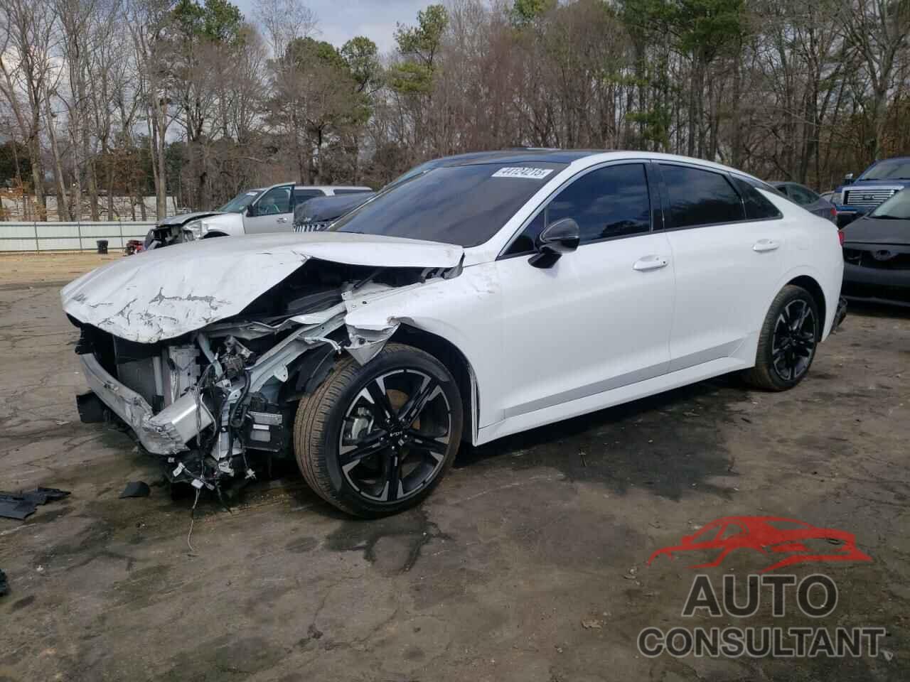 KIA K5 2022 - 5XXG64J23NG082719