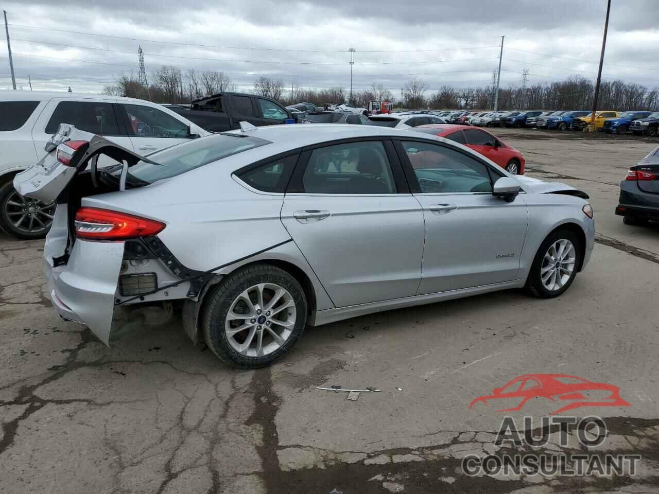 FORD FUSION 2019 - 3FA6P0LU4KR167474