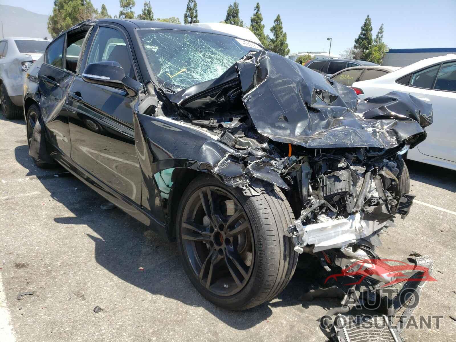 BMW 3 SERIES 2017 - WBA8B3G37HNU36371