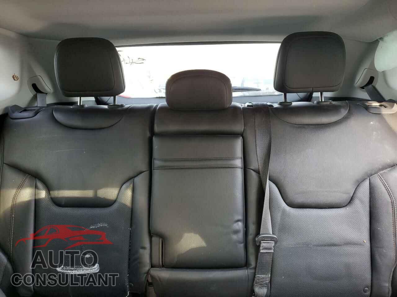 JEEP COMPASS 2018 - 3C4NJDCB3JT238775