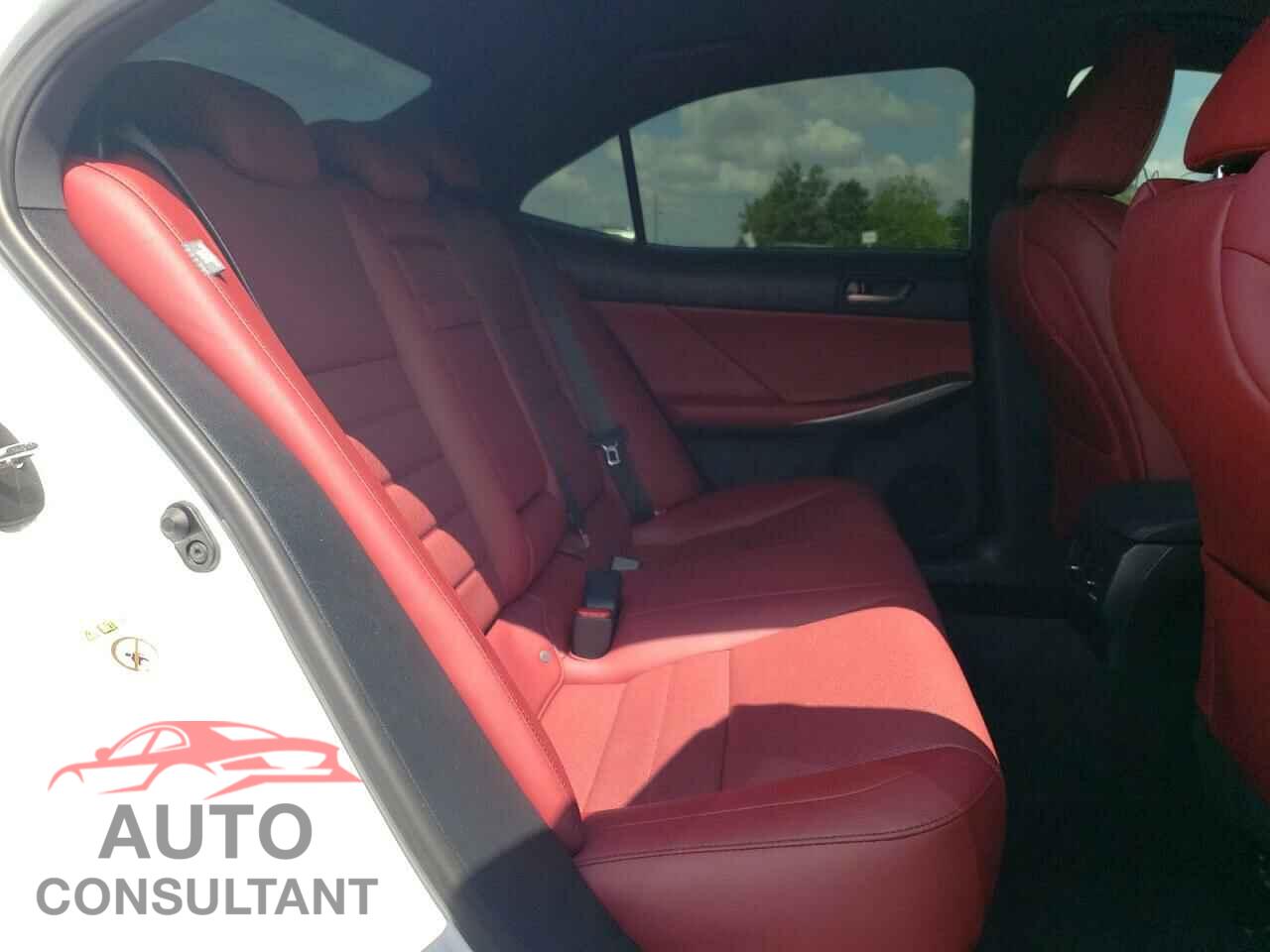 LEXUS IS 2017 - JTHCM1D29H5017198