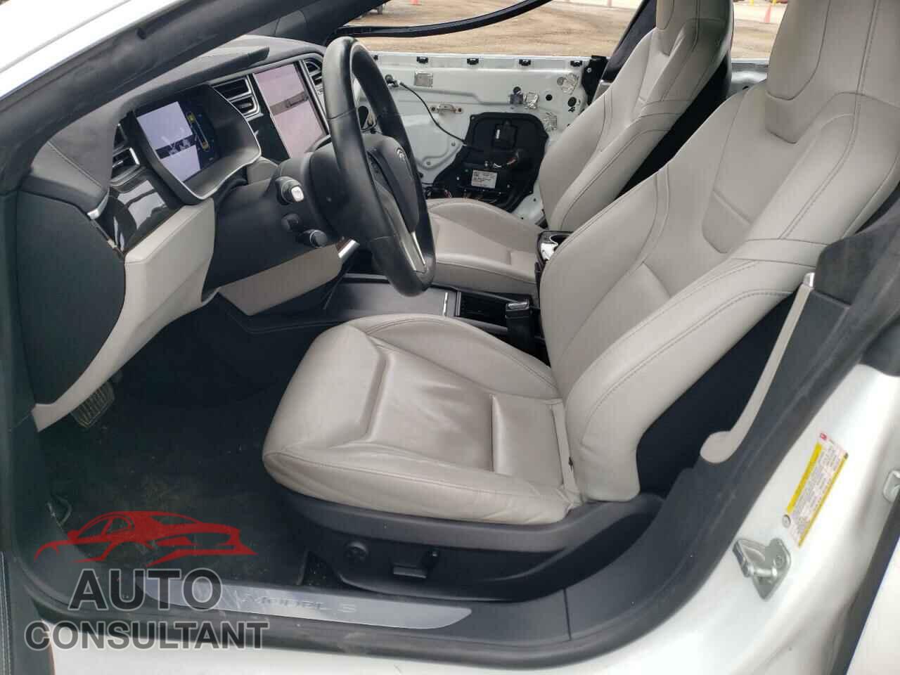 TESLA MODEL S 2016 - 5YJSA1E11GF130099