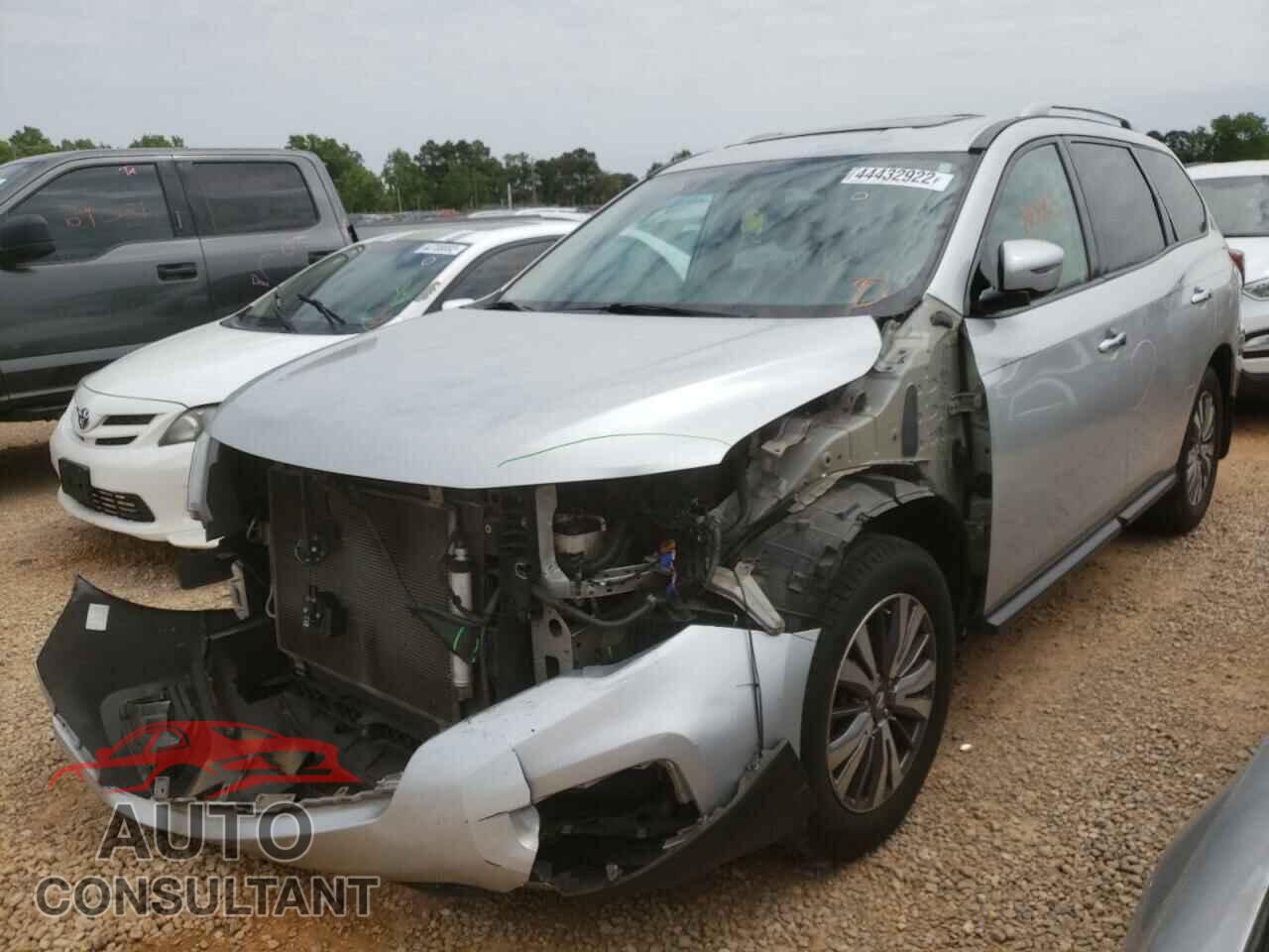 NISSAN PATHFINDER 2017 - 5N1DR2MN7HC610332