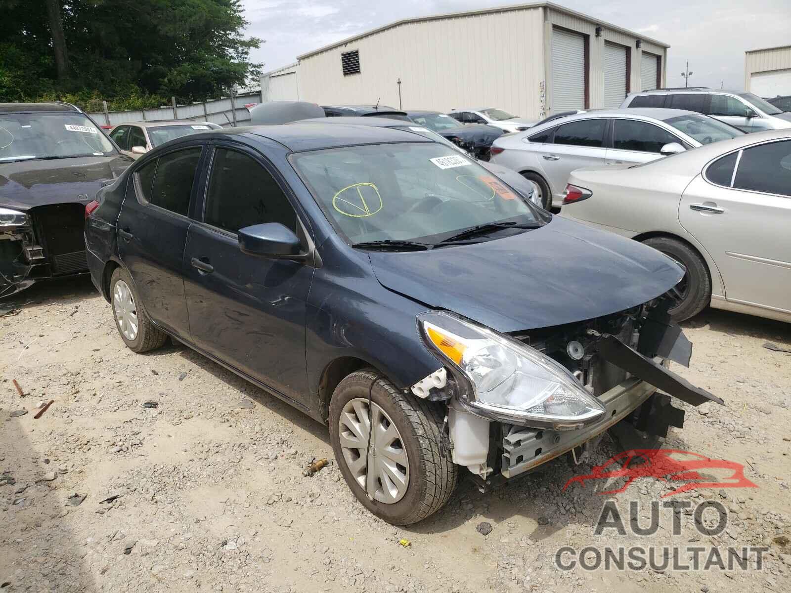 NISSAN VERSA 2017 - 3N1CN7AP7HL831709