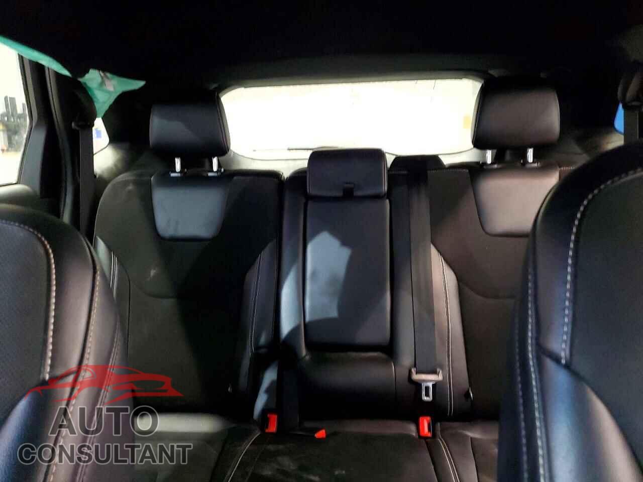 FORD EDGE 2019 - 2FMPK4AP0KBC13460