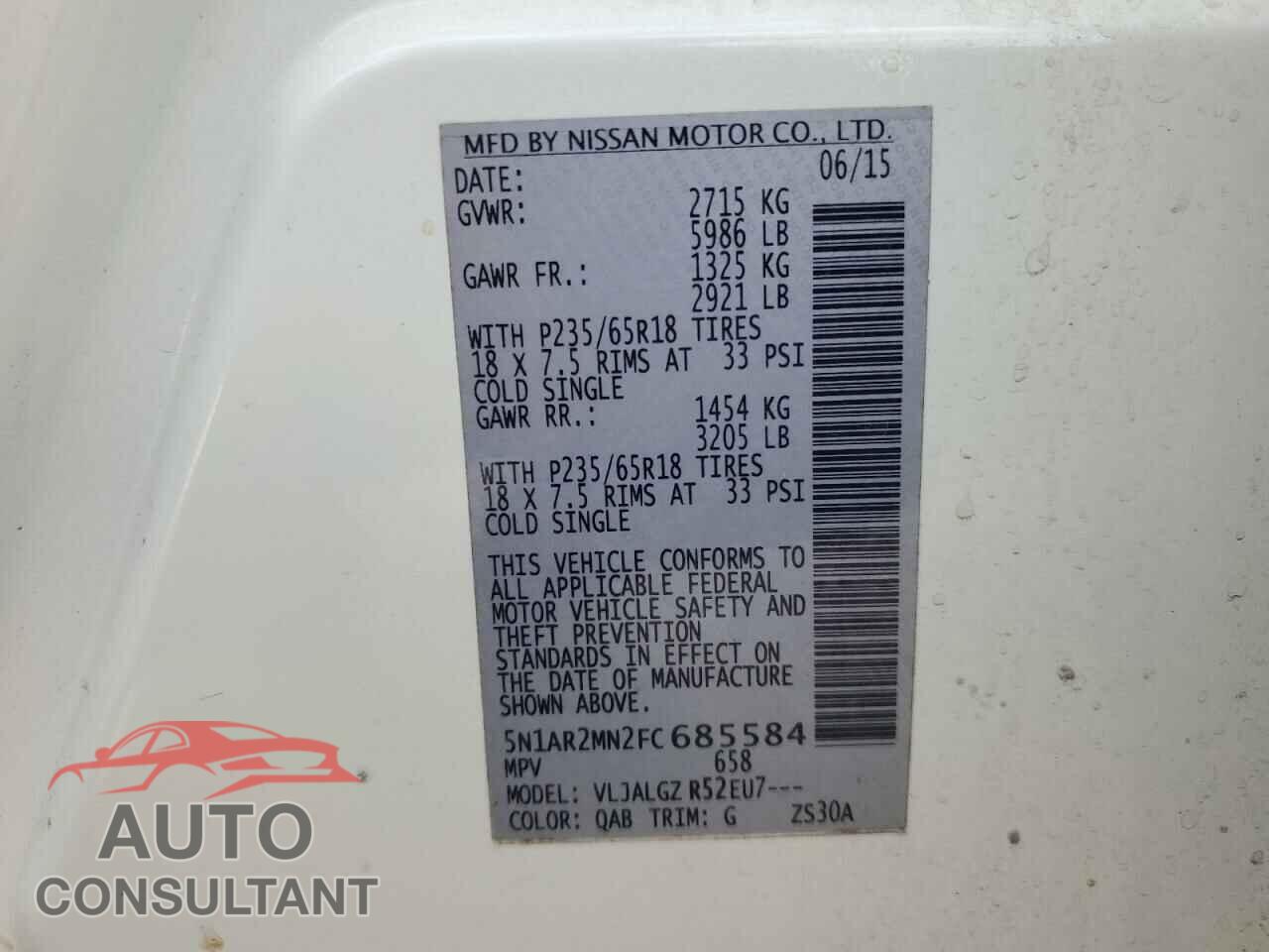 NISSAN PATHFINDER 2015 - 5N1AR2MN2FC685584