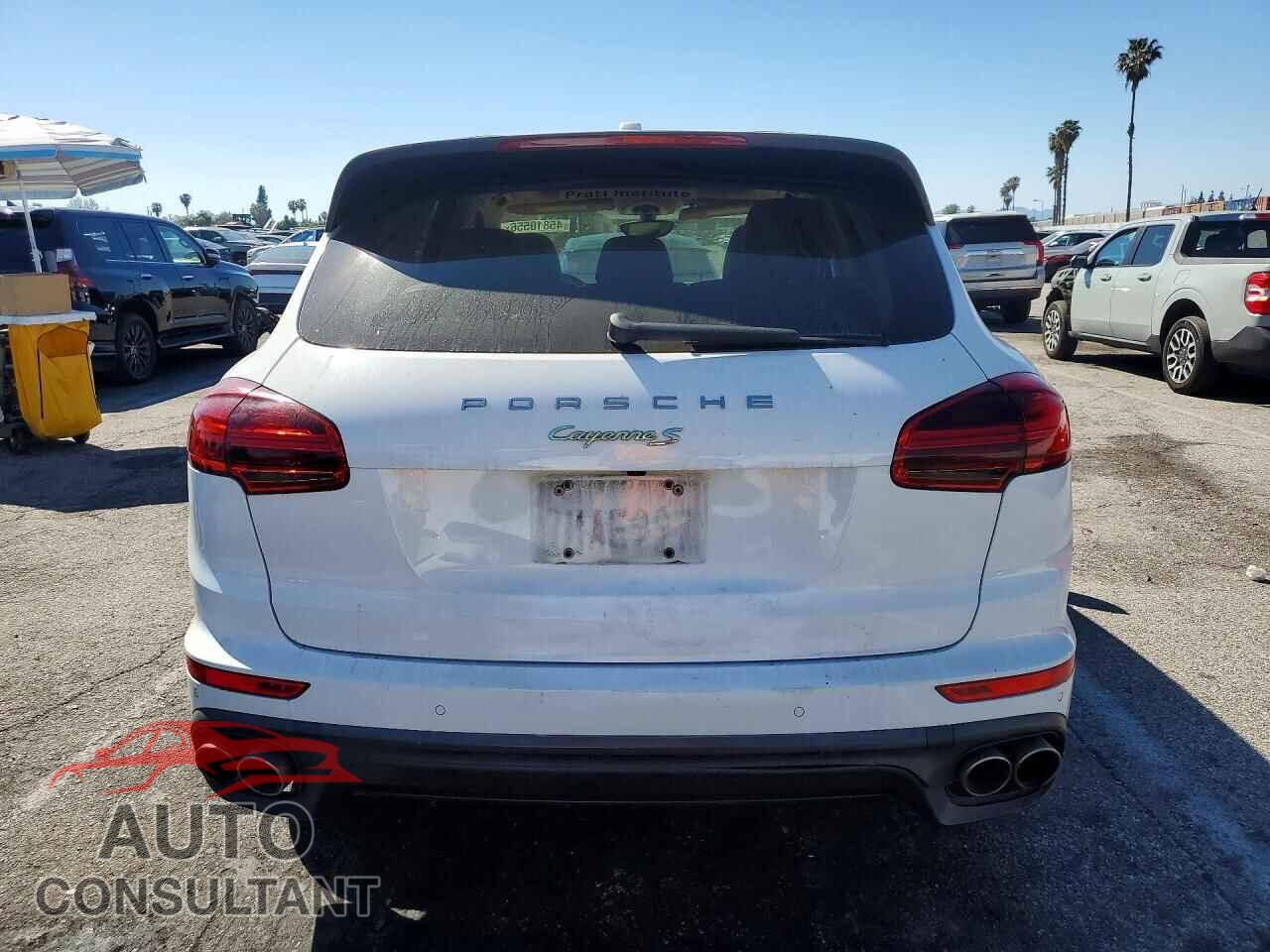 PORSCHE CAYENNE 2016 - WP1AE2A27GLA58678