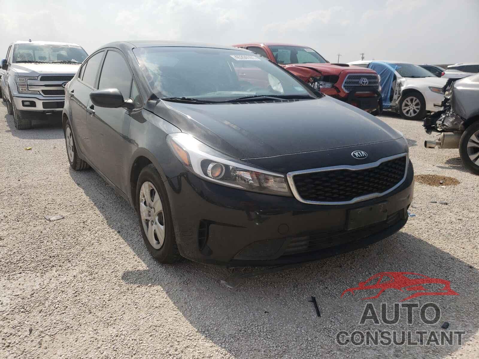 KIA FORTE 2018 - 3KPFK4A75JE276965