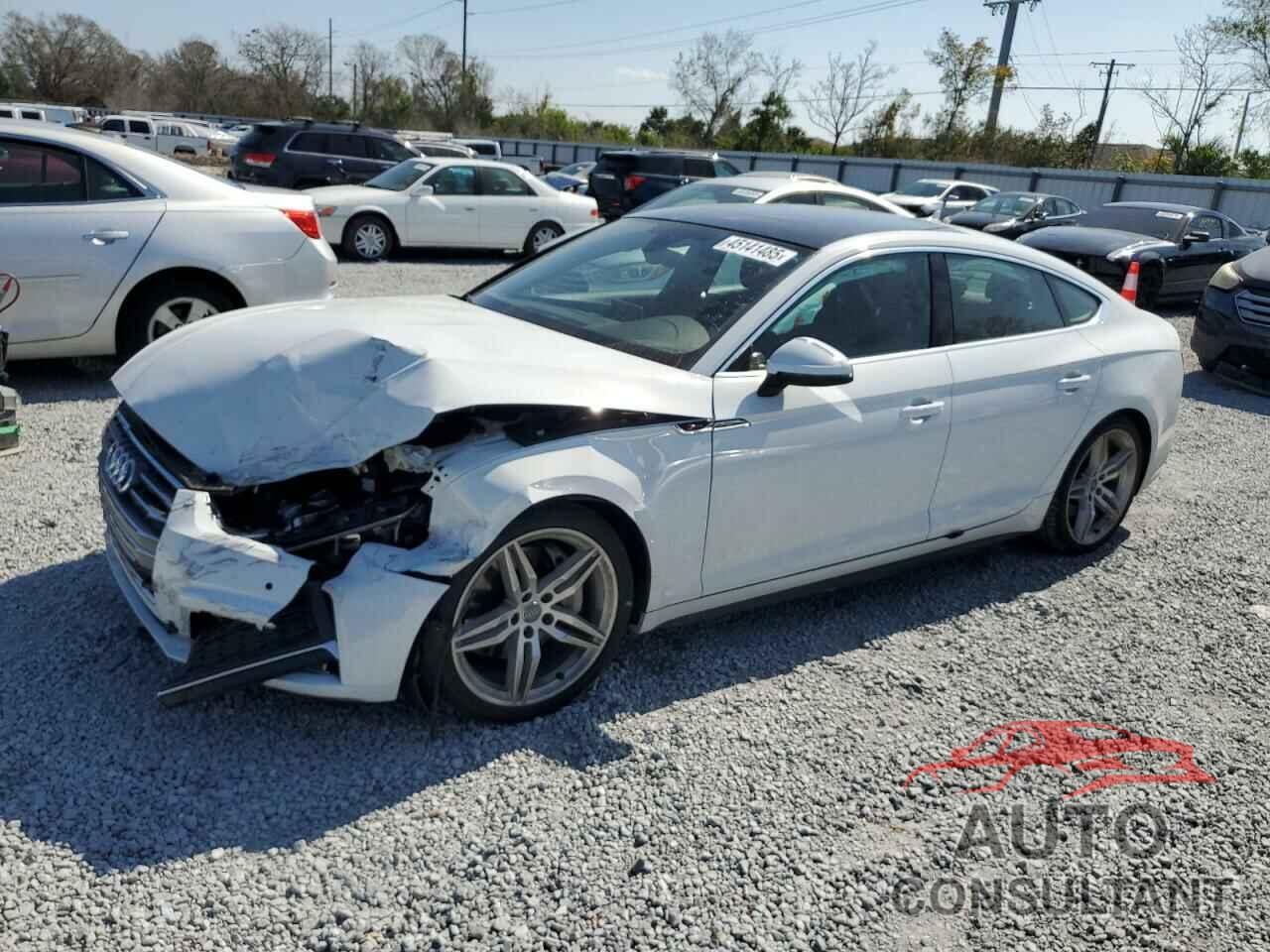 AUDI A5 2019 - WAUENCF56KA017617